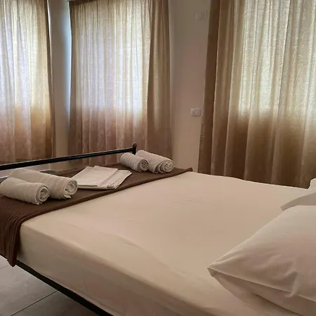 Anna Chris Tatil Evi